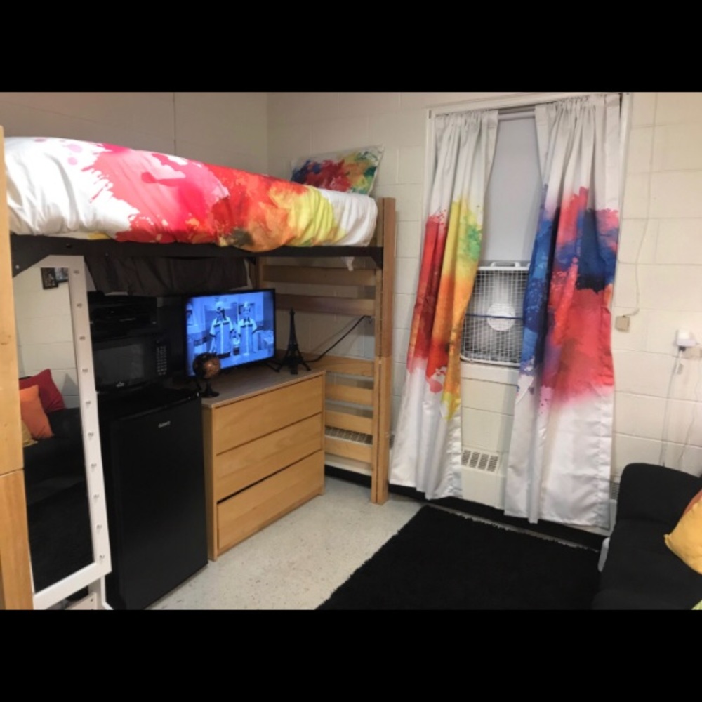 College Dorm Rm Bedding Set with Accessories!